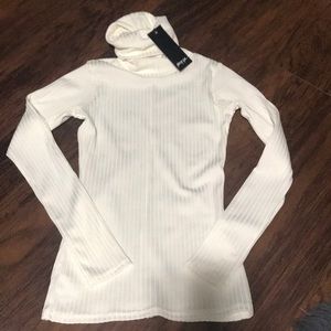 NWT!! Nasty Gal turtle neck 🖤